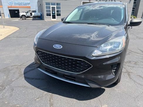Used 2022 Ford Escape SE AWD/4WD image 18