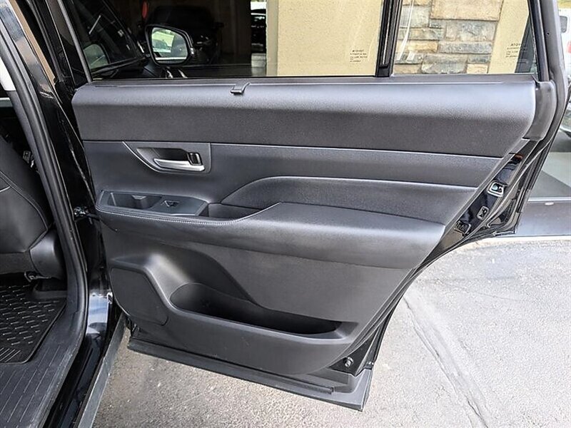 Used 2024 Toyota Grand Highlander AWD image 30