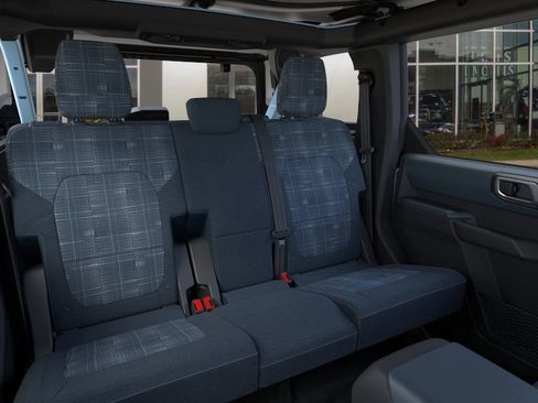 New 2025 Ford Bronco Heritage Edition image 33