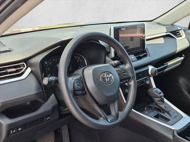 Used 2023 Toyota RAV4 XLE w/ Convenience Package FWD image 6