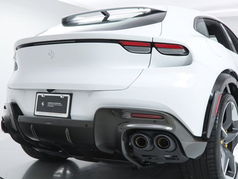 Certified 2024 Ferrari Purosangue image 36