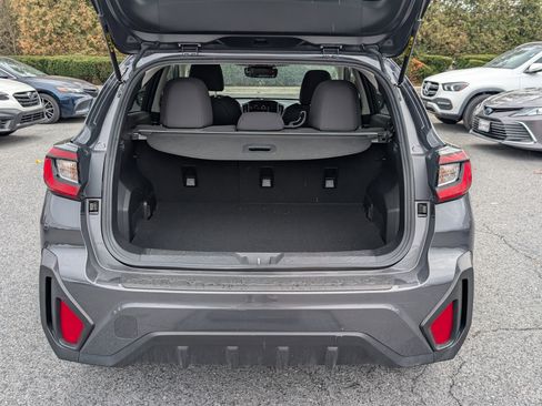 Used 2024 Subaru Crosstrek 2.0i Premium image 12