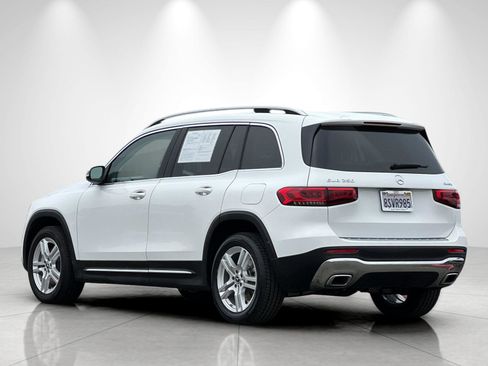 Used 2020 Mercedes-Benz GLB 250 4MATIC image 3