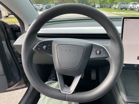 Used 2024 Tesla Model 3 Standard Range RWD image 11
