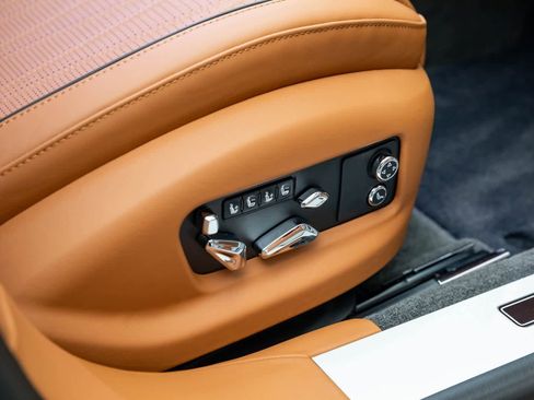 Used 2023 Bentley Flying Spur W12 image 56