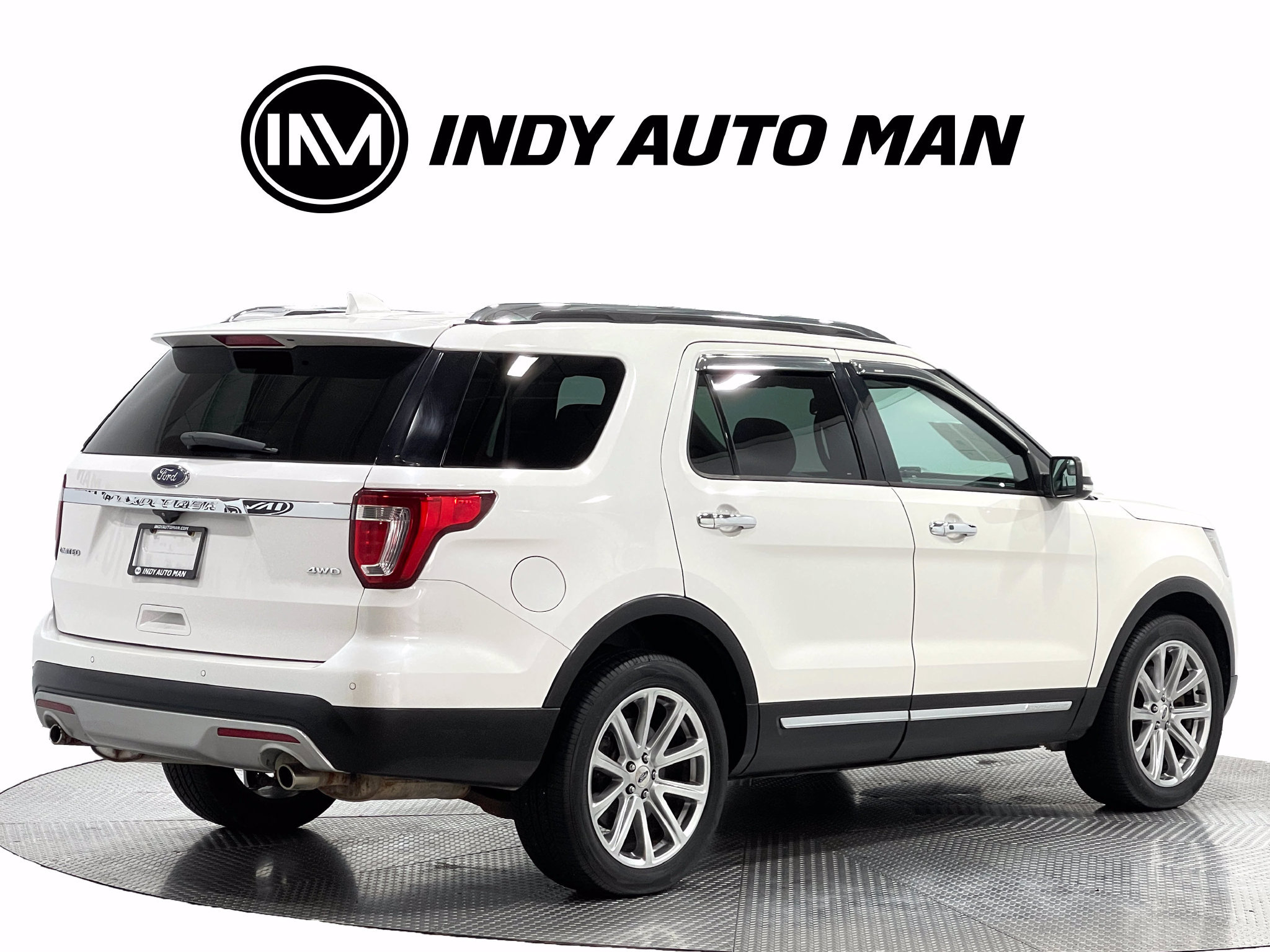 Used 2017 Ford Explorer Limited AWD/4WD image 4