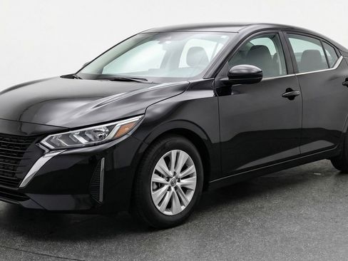 Used 2025 Nissan Sentra S FWD image 3