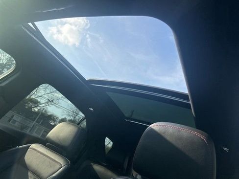 Used 2024 Chevrolet Equinox RS w/ RS Leather Package image 20