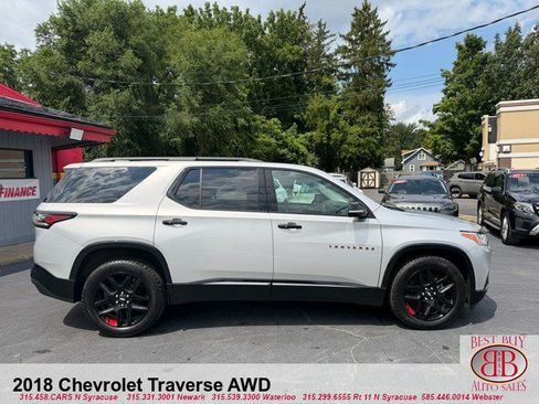 Used 2018 Chevrolet Traverse Premier w/ Redline Edition AWD/4WD image 8
