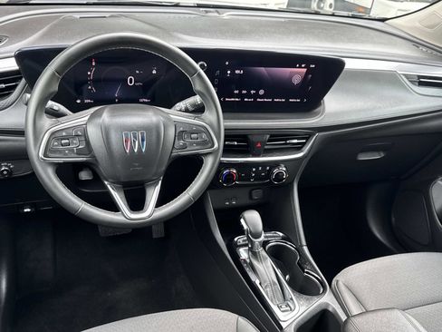 Used 2025 Buick Encore GX Preferred image 9