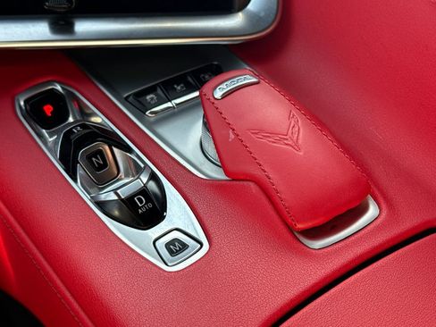 Used 2021 Chevrolet Corvette Stingray Preferred Cpe w/ Z51 Performance Package RWD image 25