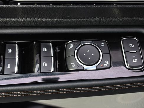 New 2026 Lincoln Aviator Reserve AWD/4WD image 24