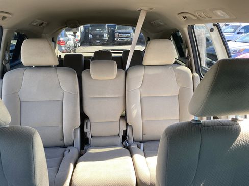 Used 2017 Honda Odyssey SE image 22