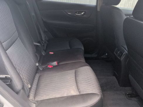 Used 2019 Nissan Rogue SV w/ Premium Package AWD/4WD image 29