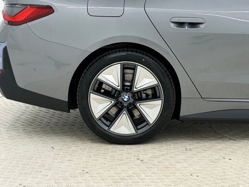 New 2026 BMW i4 xDrive40i w/ Premium Package image 12