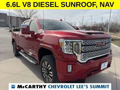 Used 2021 GMC Sierra 2500 SLT w/ SLT Premium Package image 2