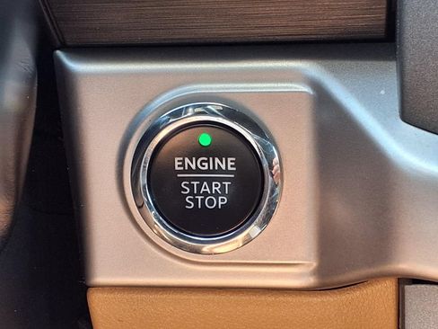 Used 2022 Ford F150 XLT w/ Equipment Group 302A High AWD/4WD image 14