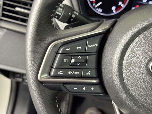 Used 2025 Subaru Outback Premium image 22