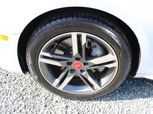 Used 2017 Audi A4 2.0T Prestige w/ Prestige Package AWD/4WD image 28