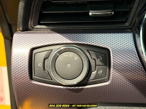 Used 2017 Ford Mustang GT RWD image 14