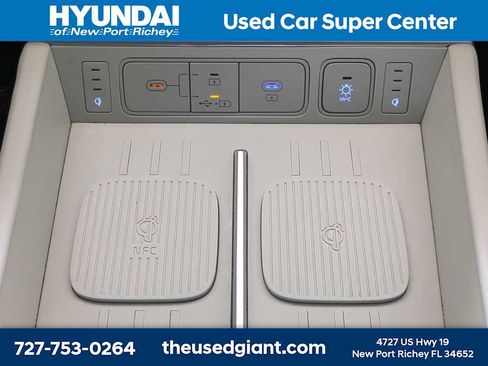 Used 2025 Hyundai Santa Fe Calligraphy FWD image 27