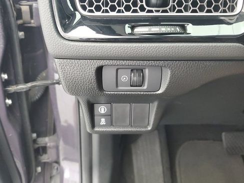 Used 2023 Honda Civic EX-L image 32