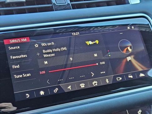 Used 2019 Land Rover Range Rover Sport HSE Dynamic image 13