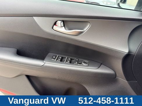 Used 2021 Kia Forte LXS FWD image 22
