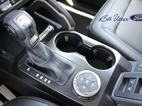 New 2026 Ford Bronco Badlands AWD/4WD image 13