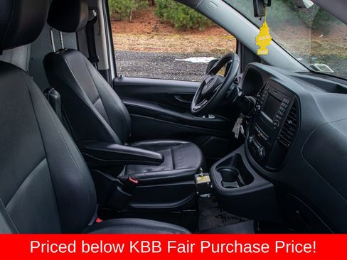Used 2018 Mercedes-Benz Metris image 19