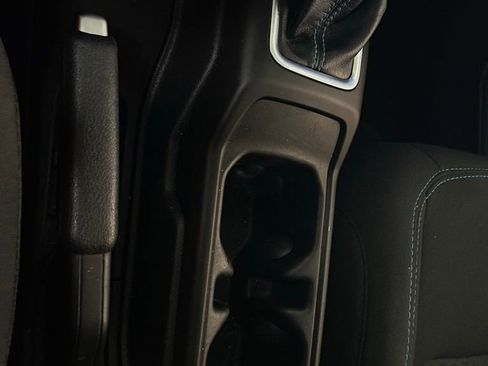 Used 2023 Jeep Wrangler Unlimited Rubicon 4xe image 30