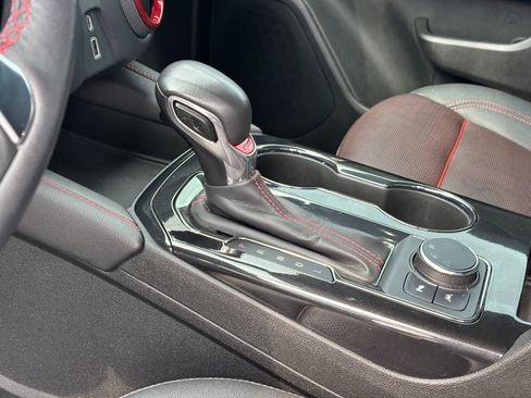 Used 2022 Chevrolet Blazer RS image 10