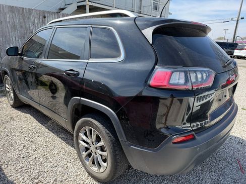 Used 2020 Jeep Cherokee Latitude Plus w/ Cold Weather Group FWD image 9