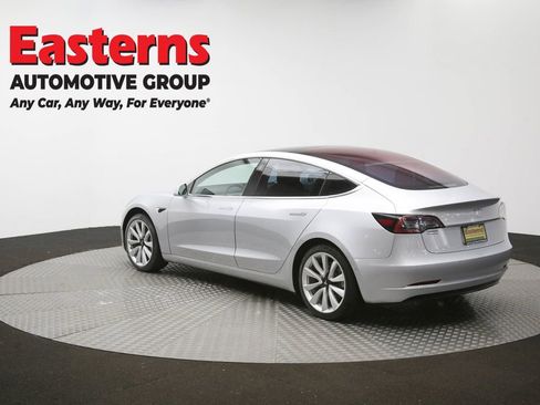 Used 2018 Tesla Model 3 Mid Range RWD image 57