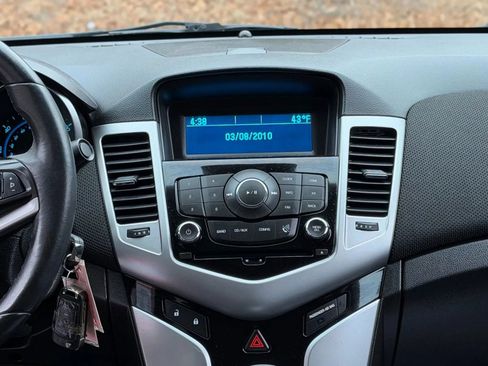 Used 2014 Chevrolet Cruze LT FWD image 14