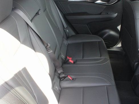 New 2025 Buick Envision Preferred image 23