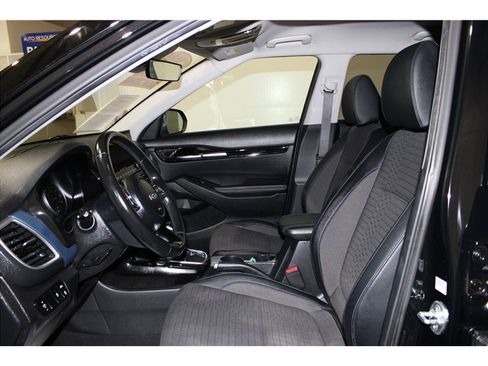 Used 2023 Kia Seltos Nightfall Edition image 10