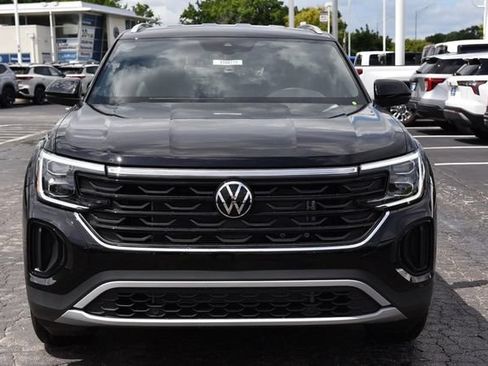 New 2026 Volkswagen Atlas Cross Sport SE AWD/4WD image 4