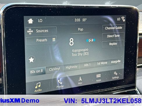 Used 2019 Lincoln Navigator L Reserve w/ Cargo Package image 38