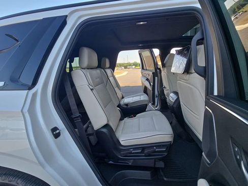 Used 2021 Cadillac Escalade Sport w/ Driver Assist Tech Package AWD/4WD image 22