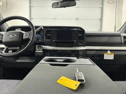 New 2026 Ford F350 XLT w/ Snow Plow/Camper Package image 18