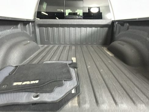Used 2020 RAM 1500 Big Horn AWD/4WD image 33