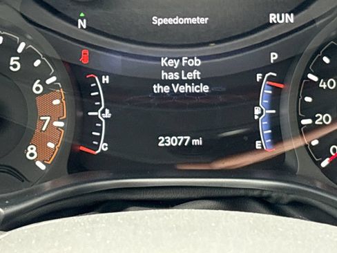 Used 2025 Jeep Compass Limited AWD/4WD image 22