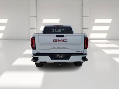 Used 2024 GMC Sierra 1500 AT4 w/ Technology Package AWD/4WD image 6