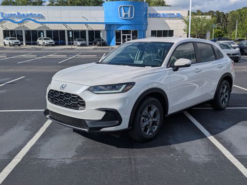 New 2026 Honda HR-V LX image 7