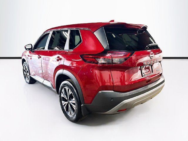 Used 2023 Nissan Rogue SV AWD/4WD image 5