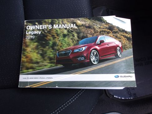 Used 2019 Subaru Legacy 2.5i Premium image 23