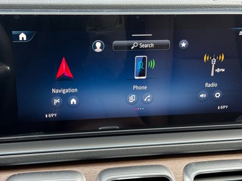 New 2025 Mercedes-Benz GLS 450 4MATIC image 35