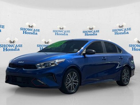 Used 2024 Kia Forte GT-Line FWD image 2