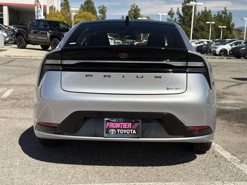 New 2026 Toyota Prius Plug-In Hybrid image 5